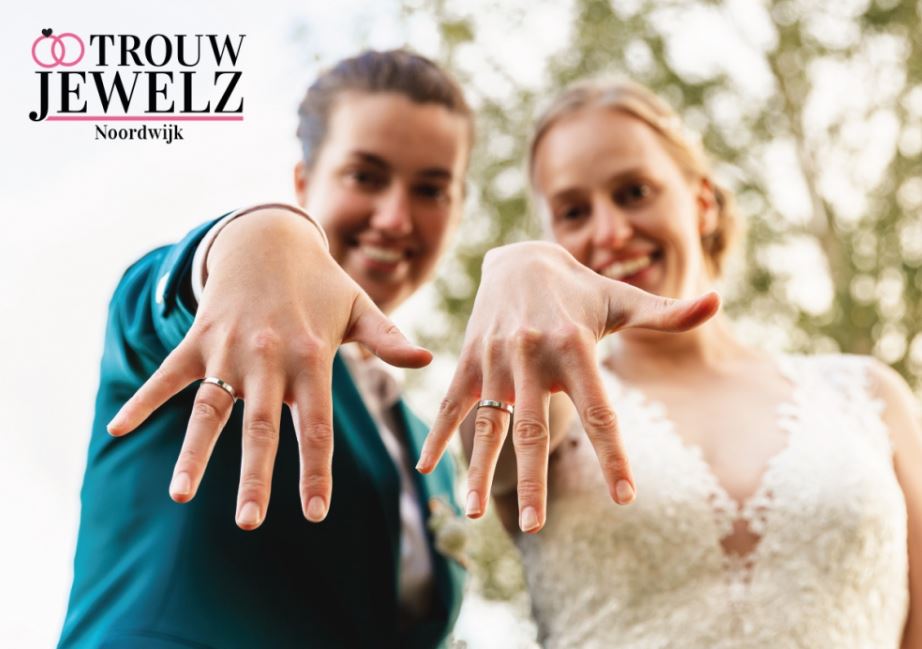 1_Van_der_Zwart_Trouw_Jewelz_Ringen-bruiloft