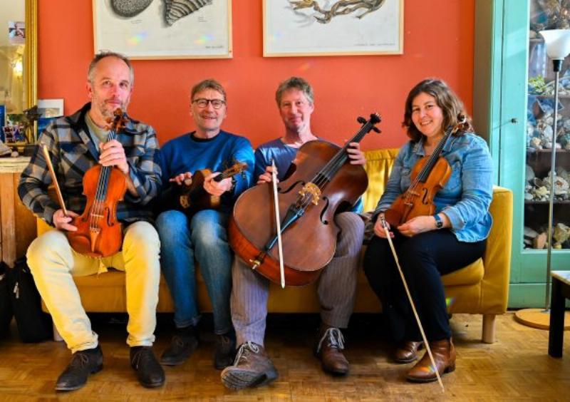2795-890379991.nl_bruiloftmuziek_1